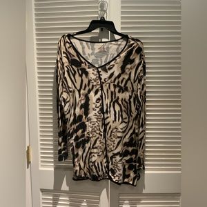 Westbound Ladies Animal Print boho gypsy tunic Top With Black Knit Trim L